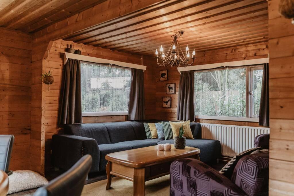 Cosy And Romantic Forest House Met Sauna Op De Veluwe Putten Esterno foto