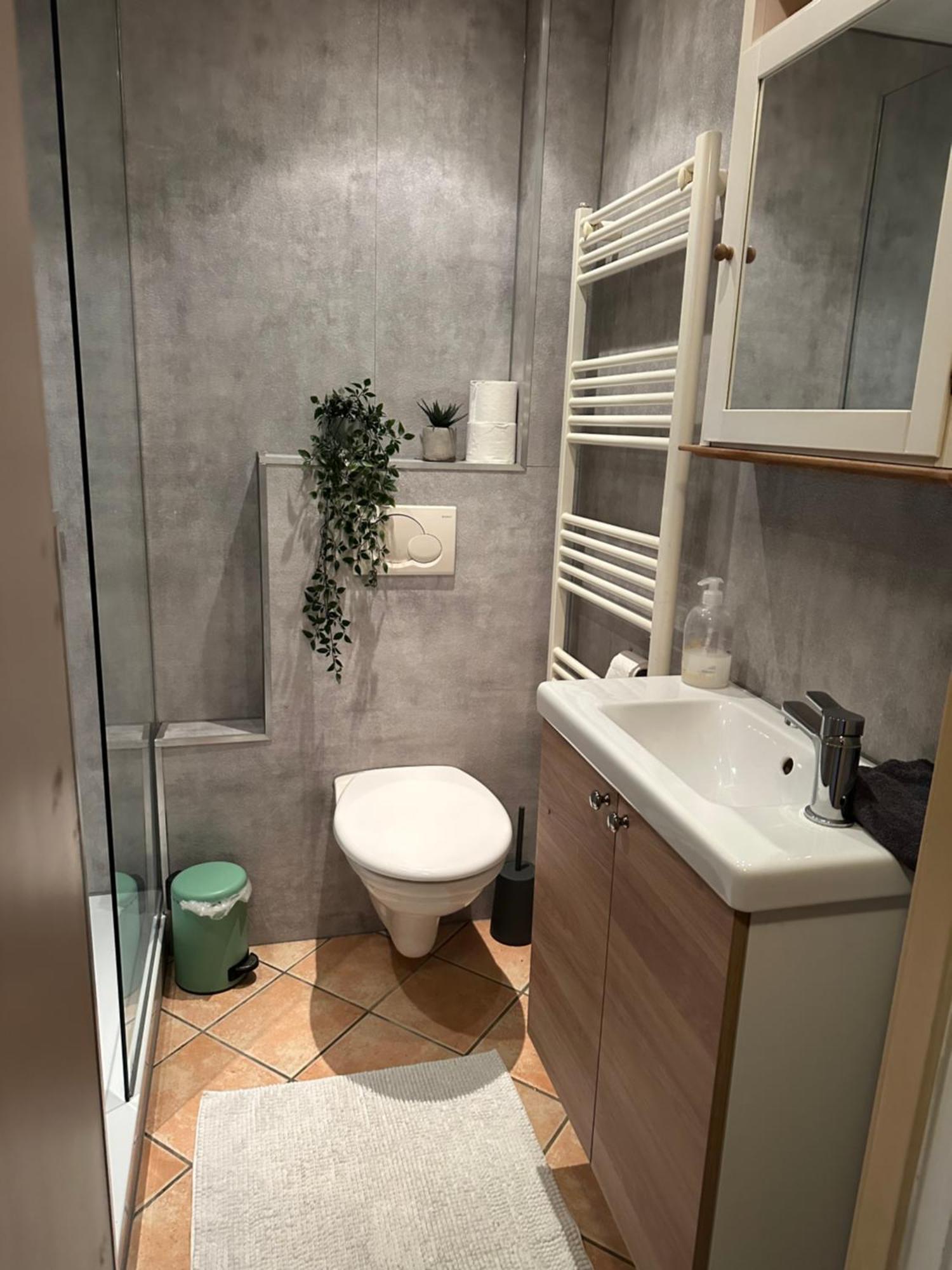 Cosy And Romantic Forest House Met Sauna Op De Veluwe Putten Esterno foto